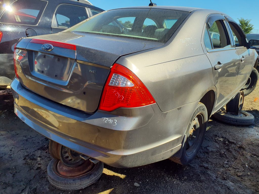FORD FUSION 2010