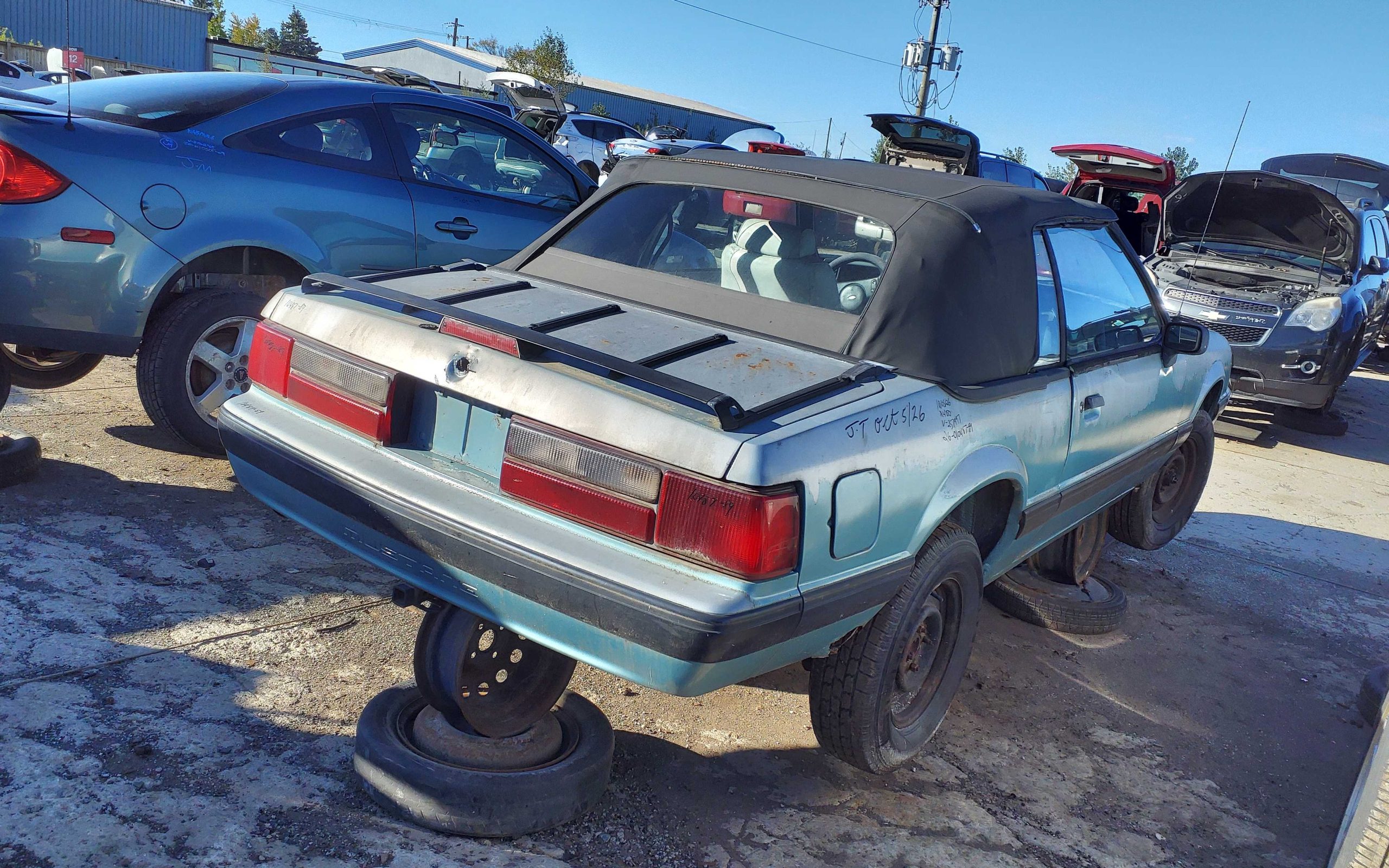FORD MUSTANG 1989
