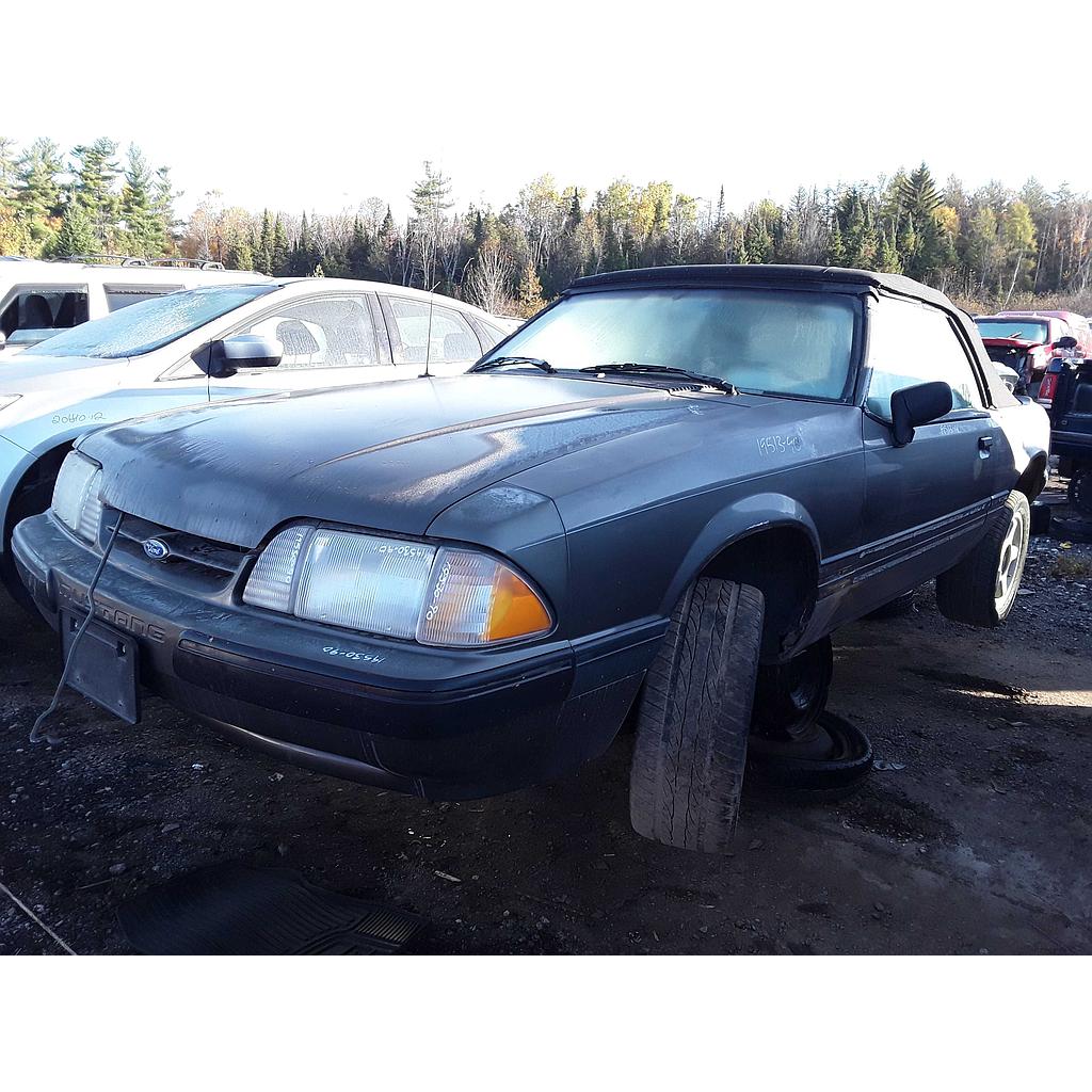 FORD MUSTANG 1990