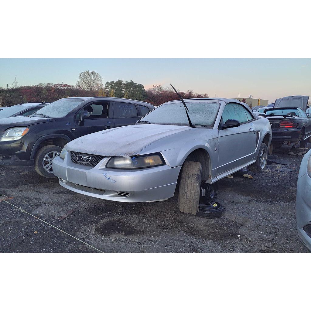 FORD MUSTANG 2003