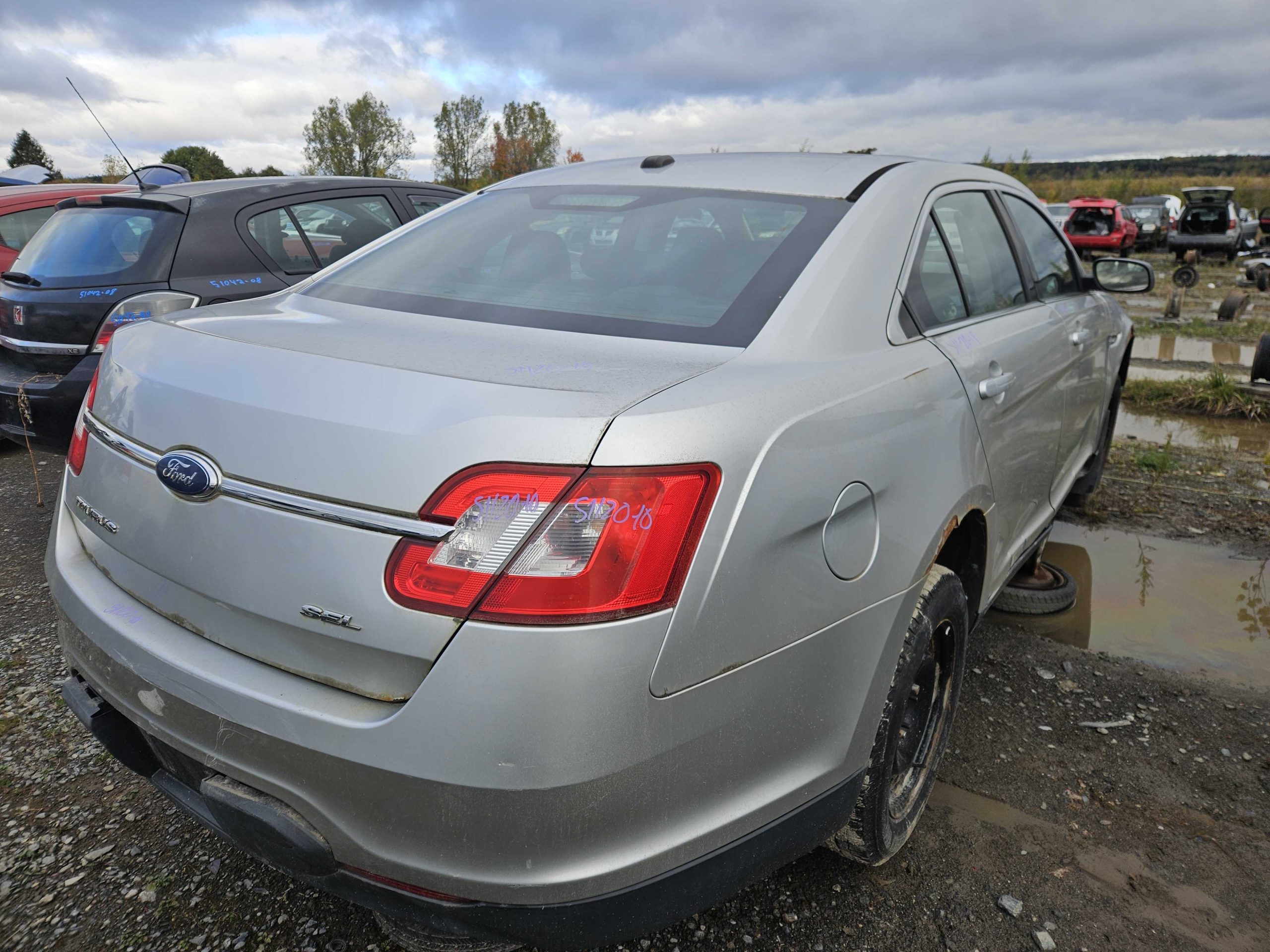 FORD TAURUS 2010