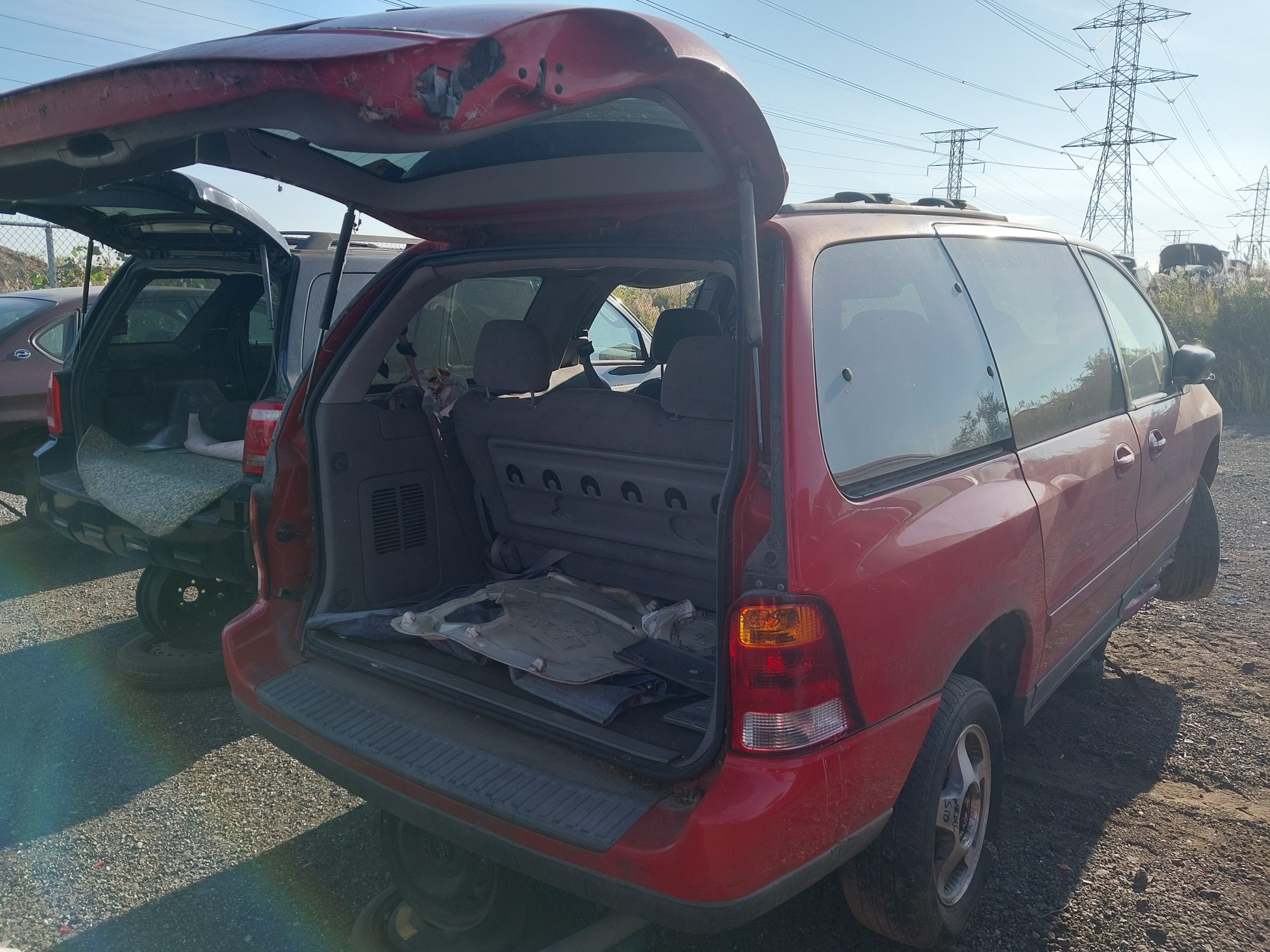 FORD WINDSTAR 2001