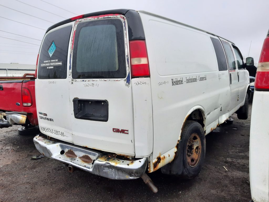 GMC SAVANA CARGO 2011