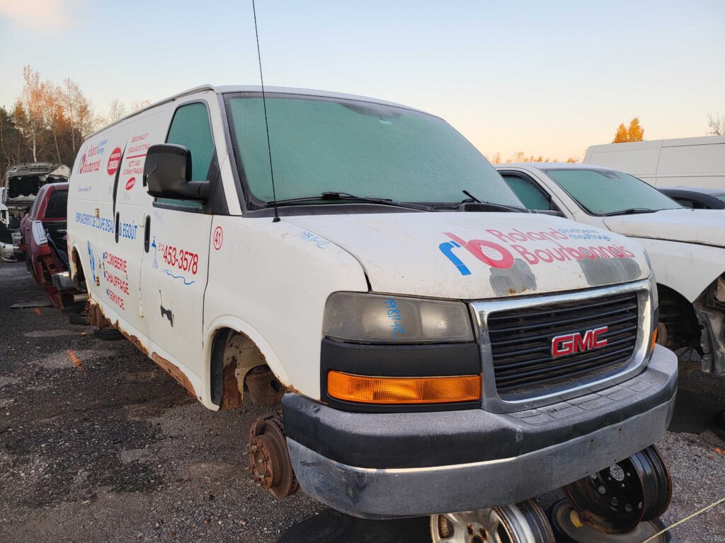 GMC SAVANA CARGO 2012