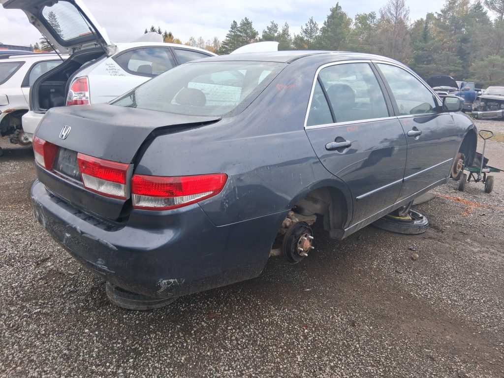 HONDA ACCORD 2004
