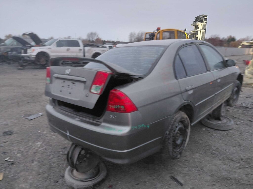 HONDA CIVIC 2004