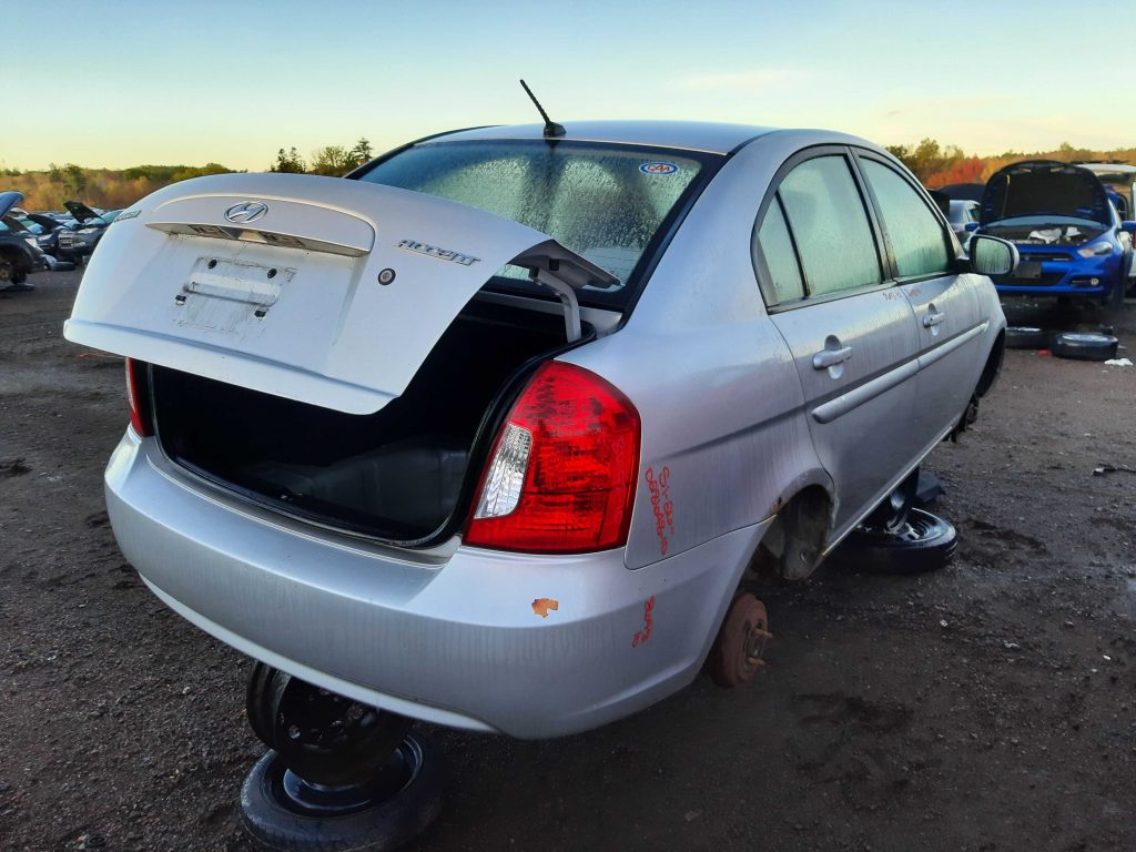 HYUNDAI ACCENT 2010