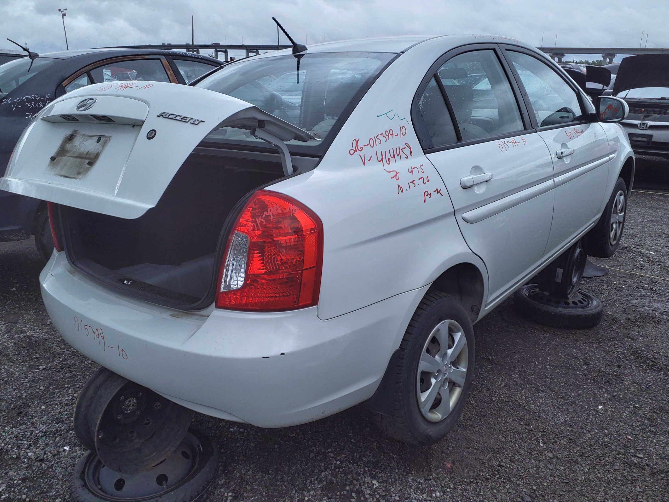HYUNDAI ACCENT 2010