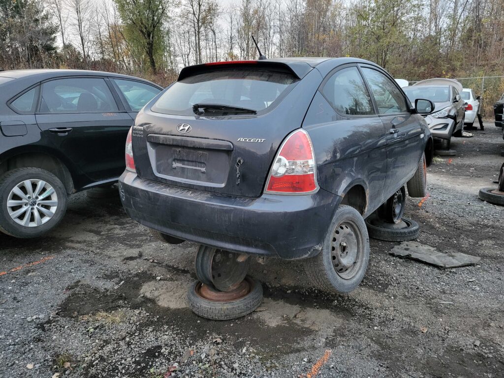 HYUNDAI ACCENT 2010