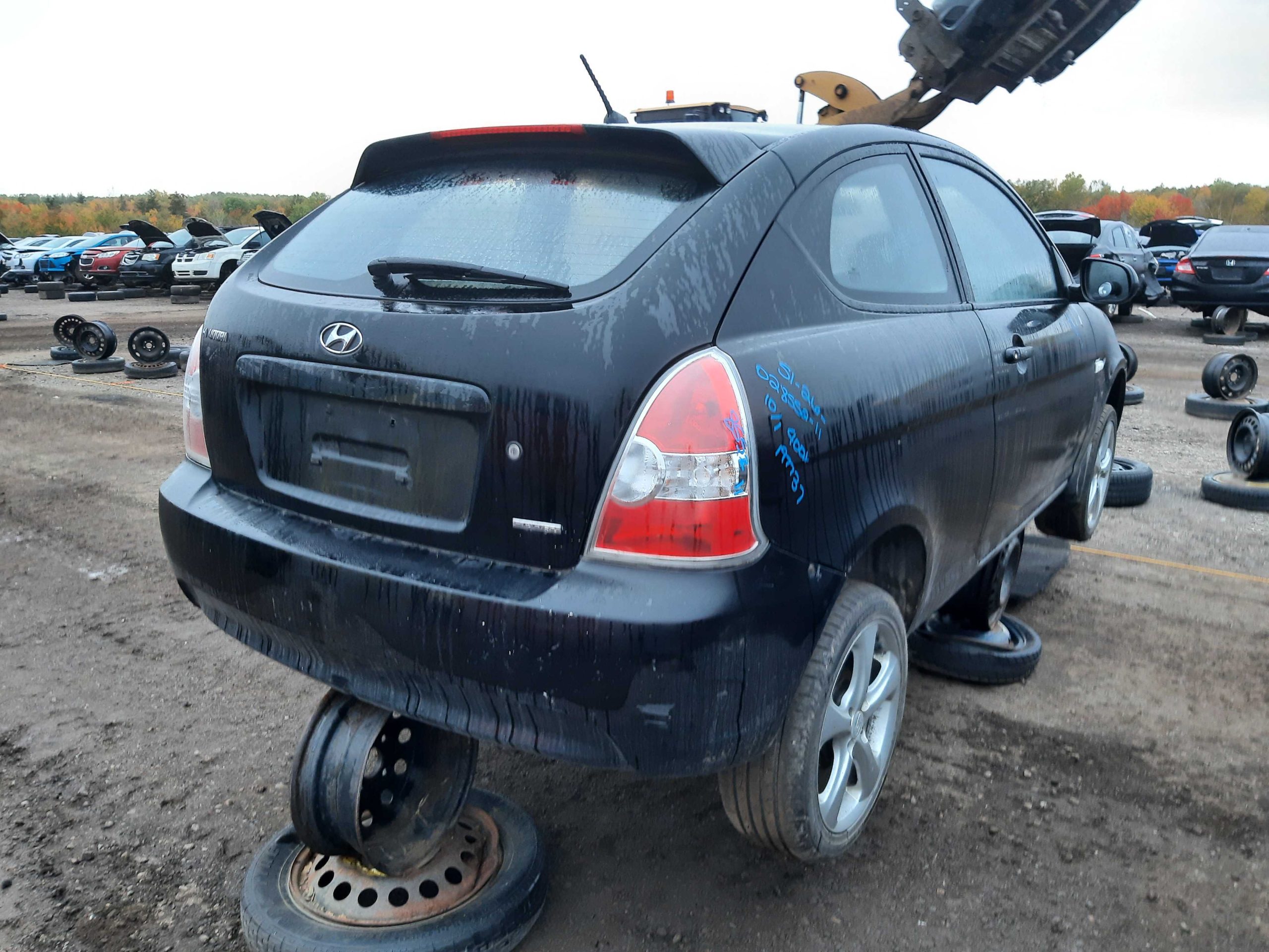 HYUNDAI ACCENT 2011