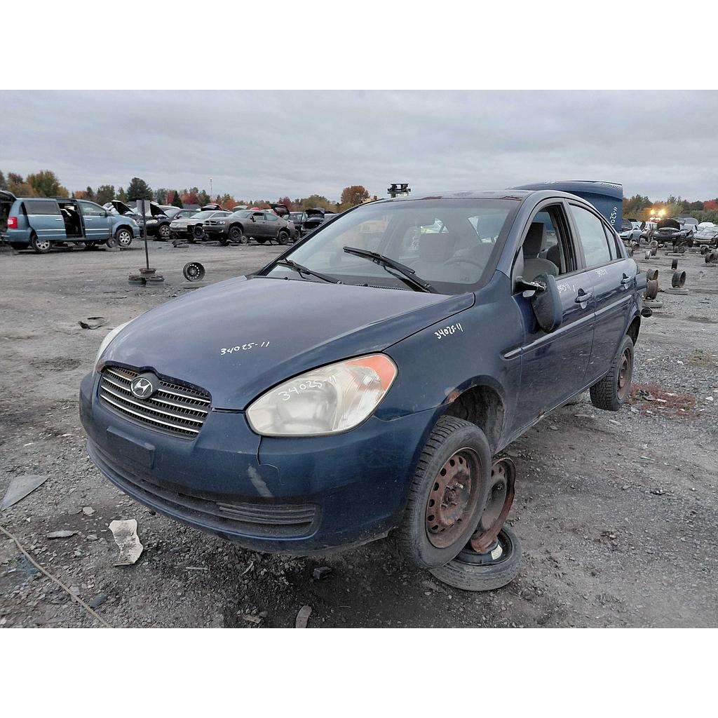 HYUNDAI ACCENT 2011