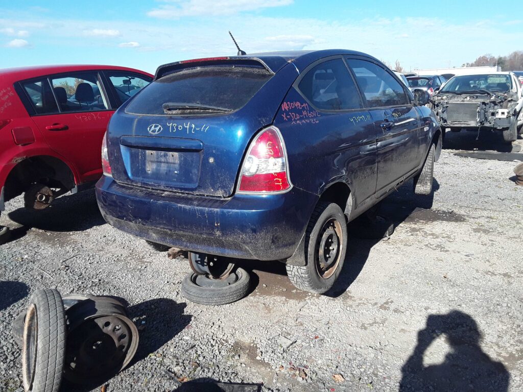 HYUNDAI ACCENT 2011