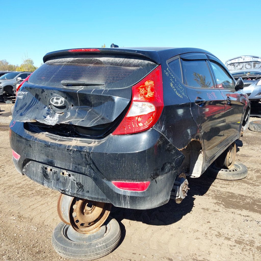 HYUNDAI ACCENT 2012