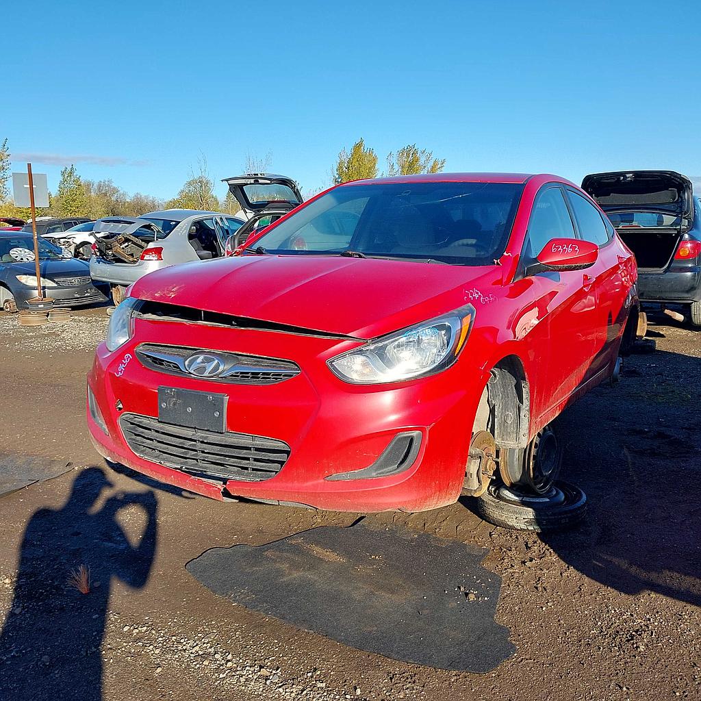 HYUNDAI ACCENT 2012