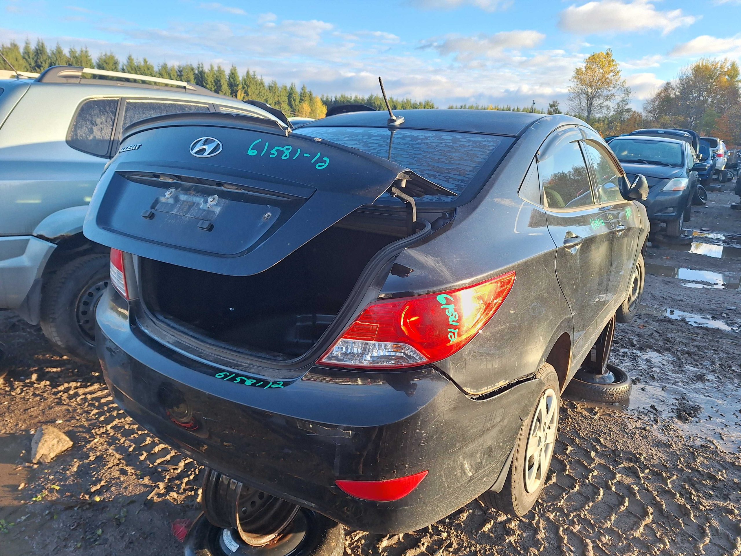 HYUNDAI ACCENT 2012
