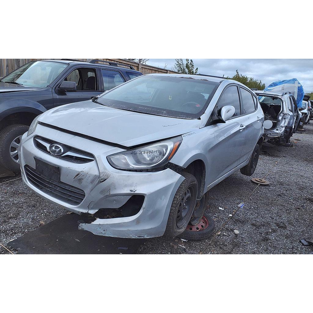 HYUNDAI ACCENT 2012