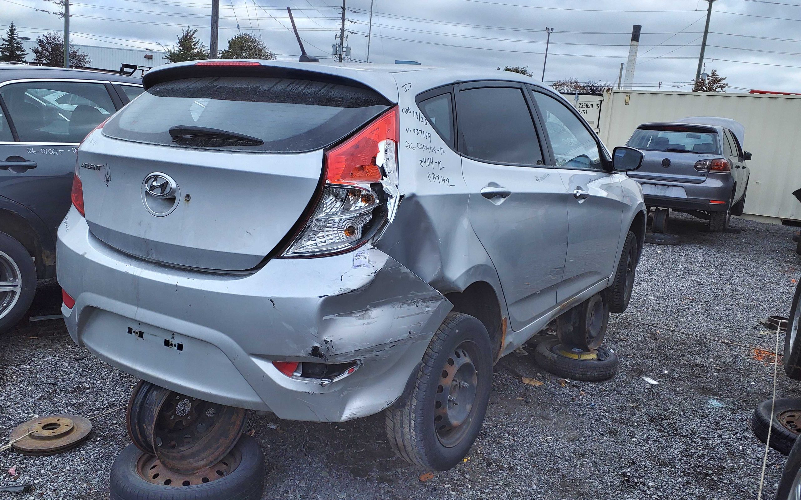 HYUNDAI ACCENT 2012