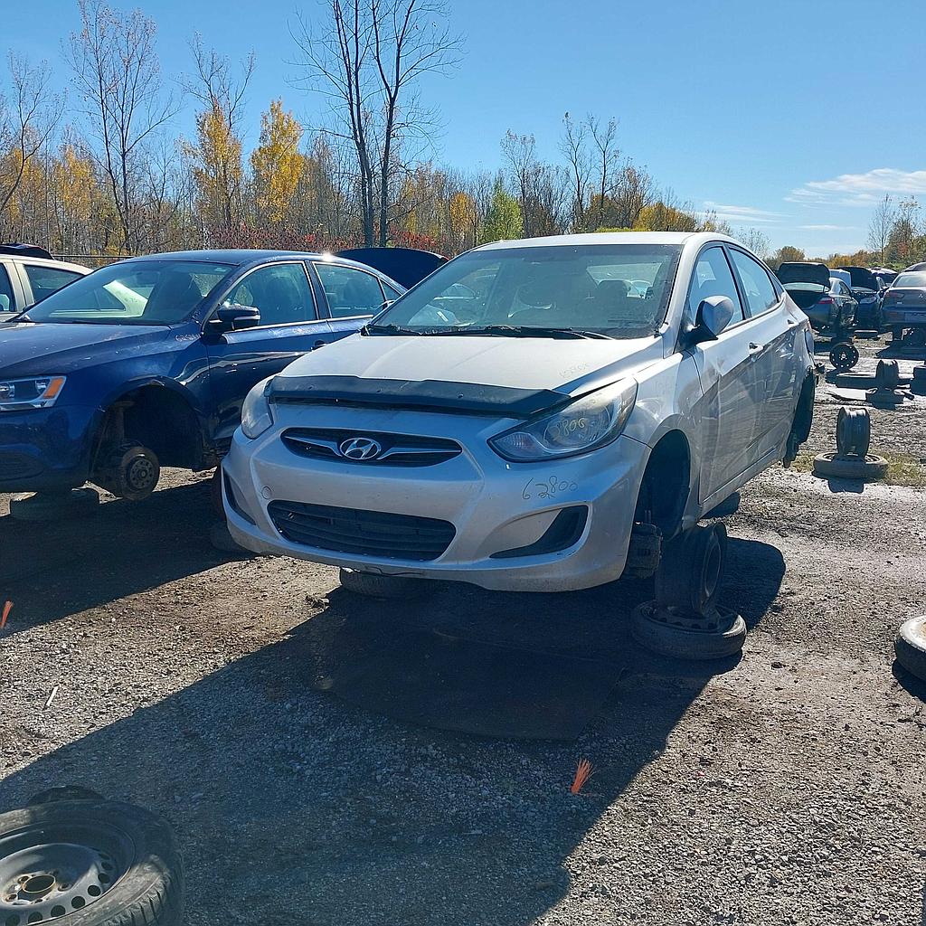 HYUNDAI ACCENT 2012