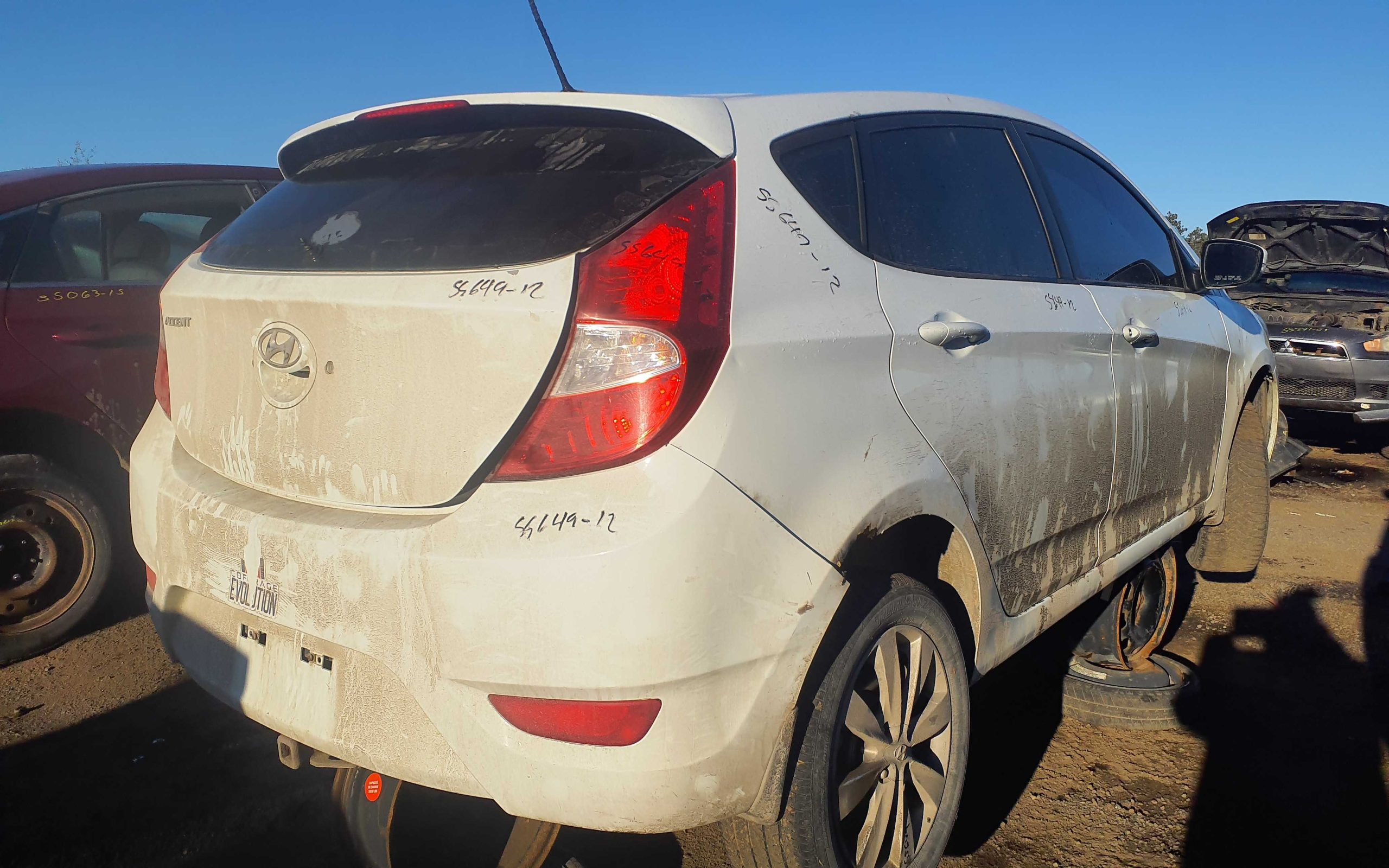HYUNDAI ACCENT 2012