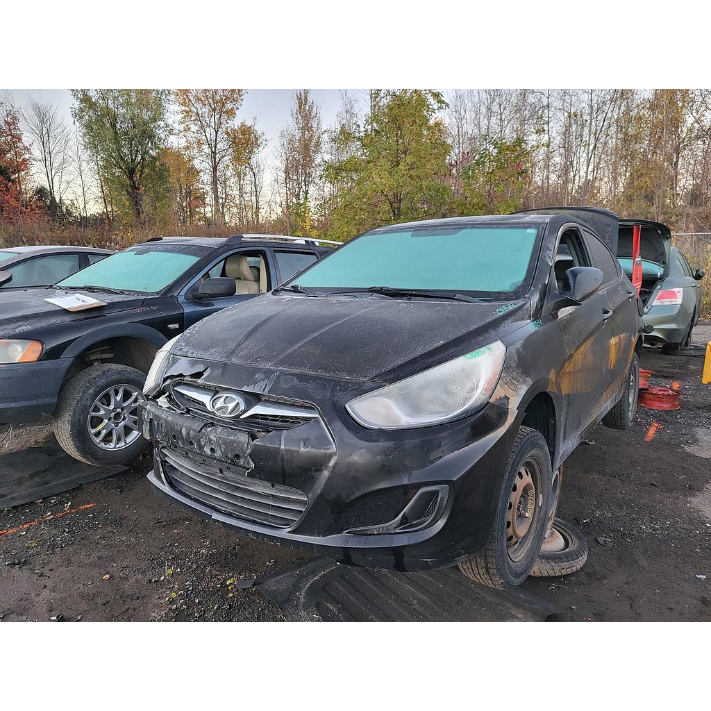 HYUNDAI ACCENT 2012