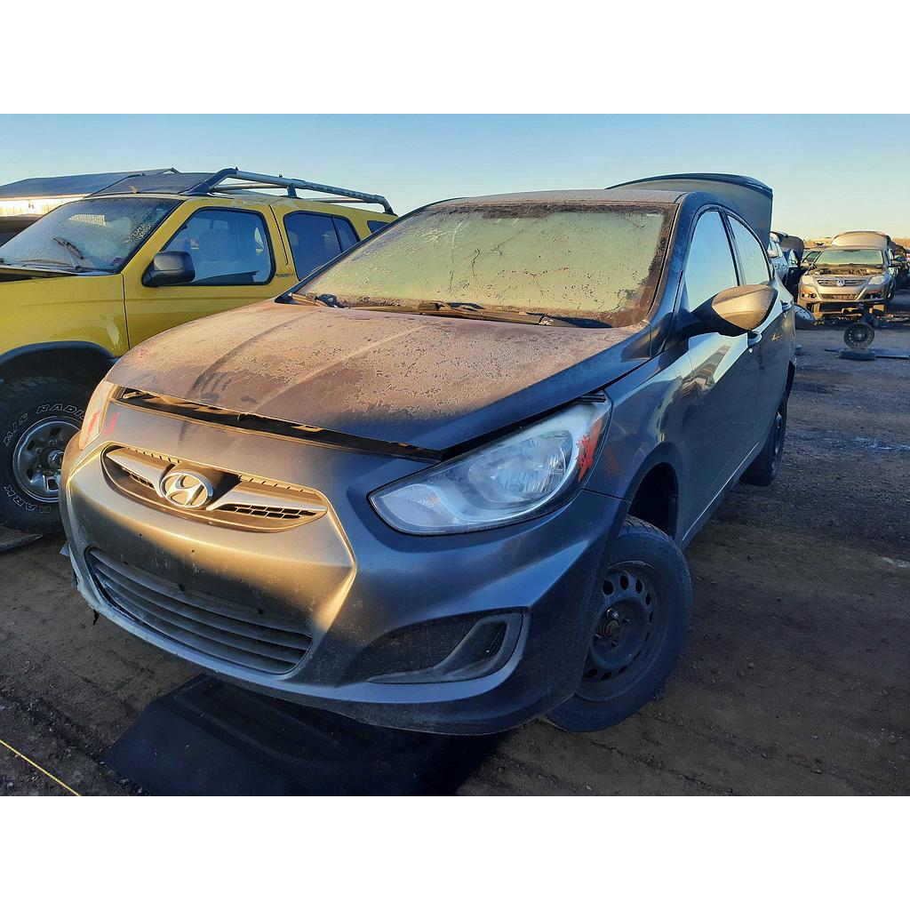 HYUNDAI ACCENT 2012