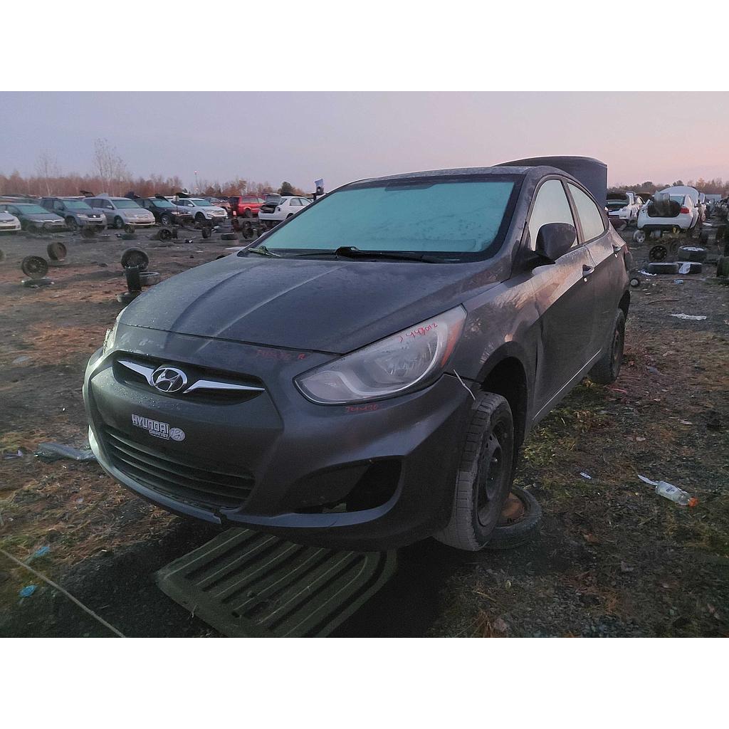 HYUNDAI ACCENT 2012