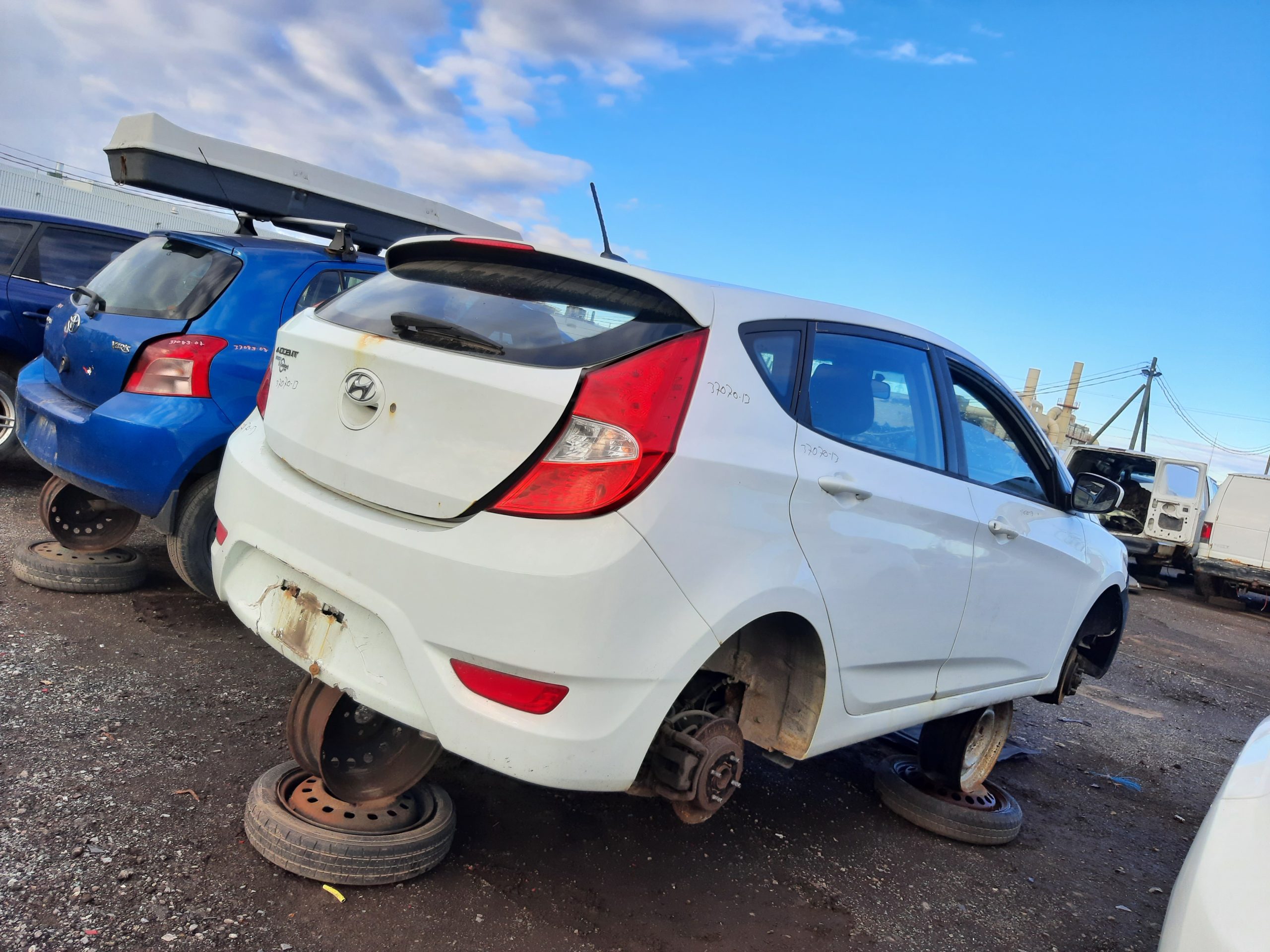 HYUNDAI ACCENT 2013