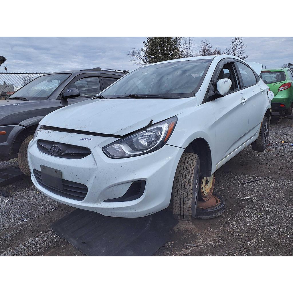 HYUNDAI ACCENT 2013
