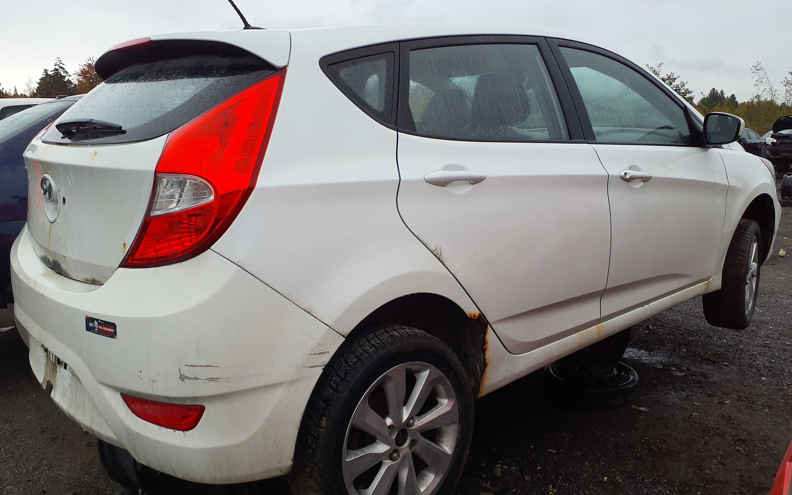 HYUNDAI ACCENT 2015