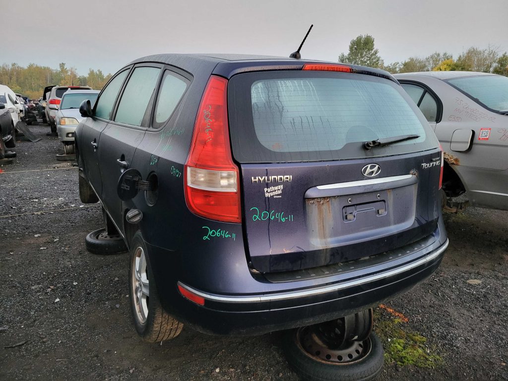 HYUNDAI ELANTRA 2011