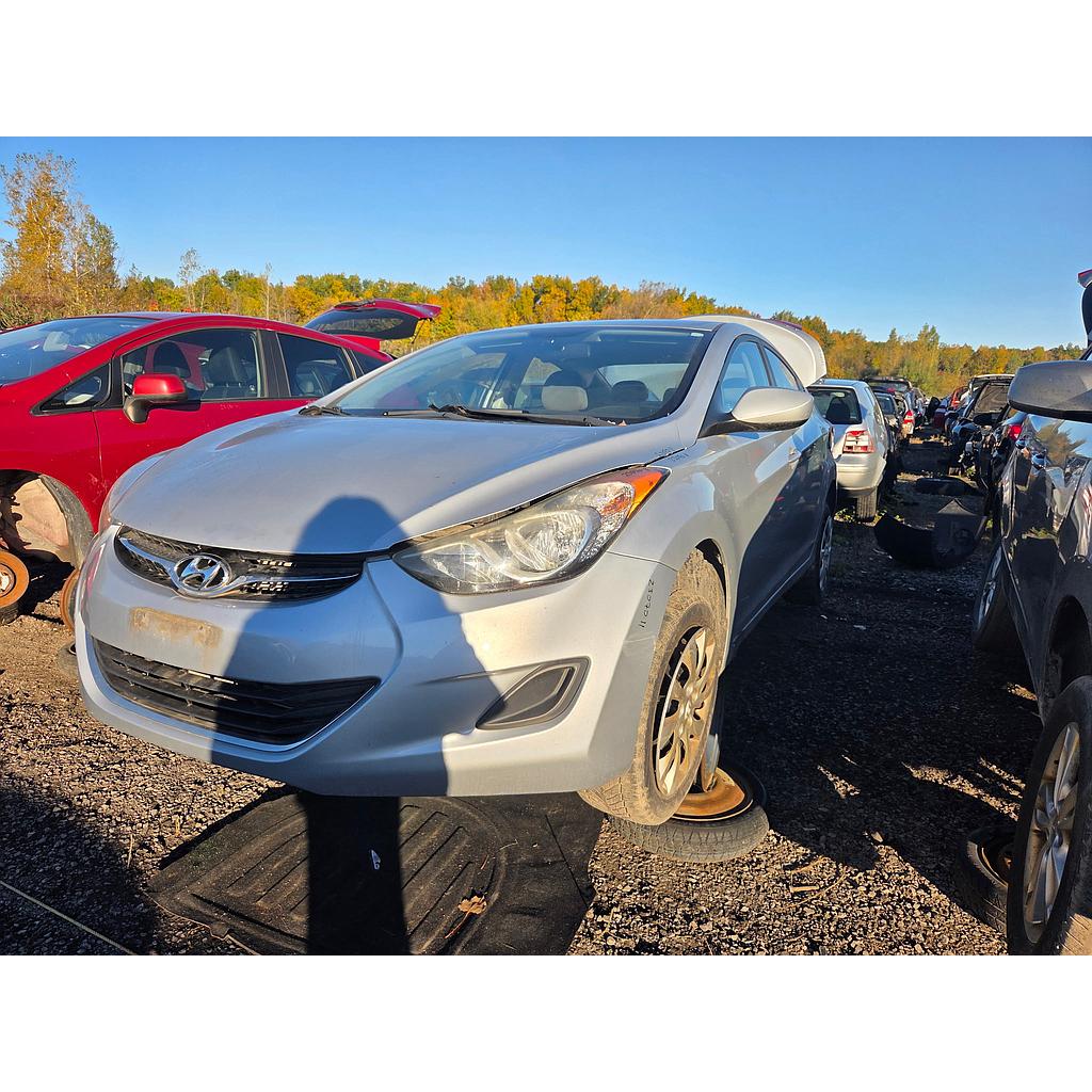 HYUNDAI ELANTRA 2011