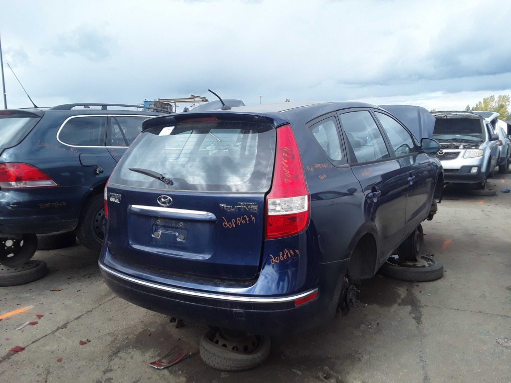 HYUNDAI ELANTRA 2011