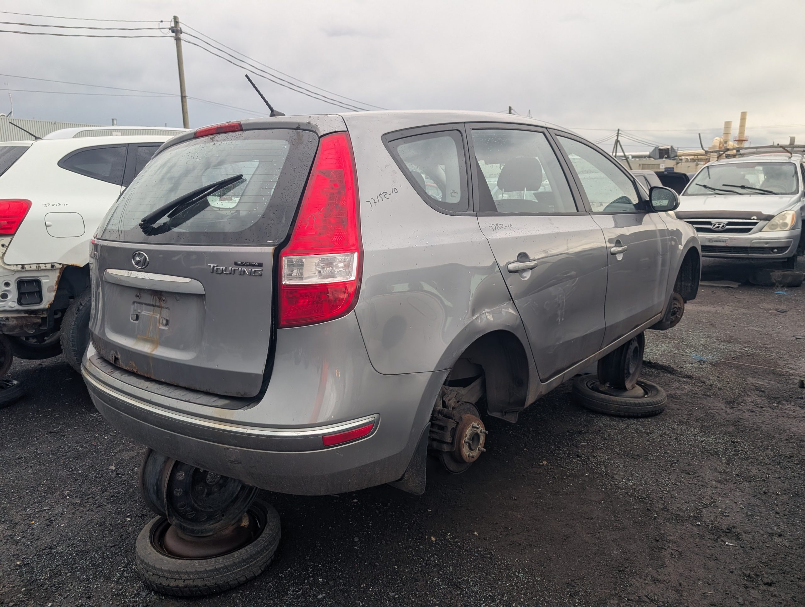 HYUNDAI ELANTRA 2012