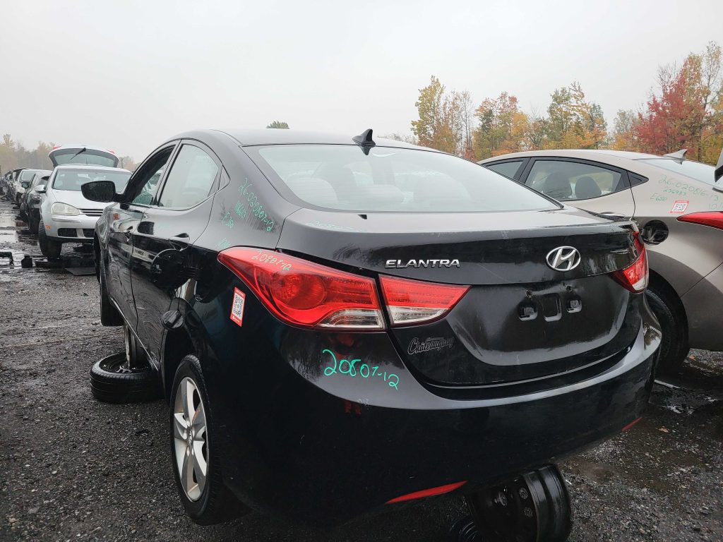 HYUNDAI ELANTRA 2012