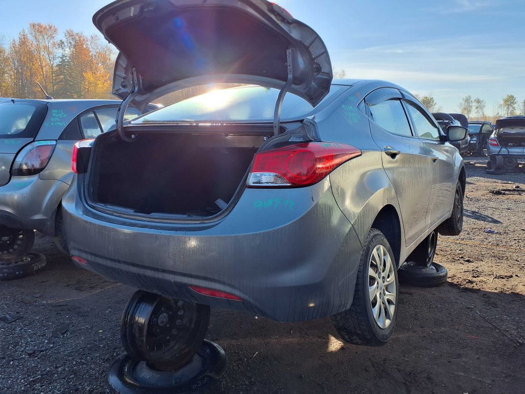 HYUNDAI ELANTRA 2012