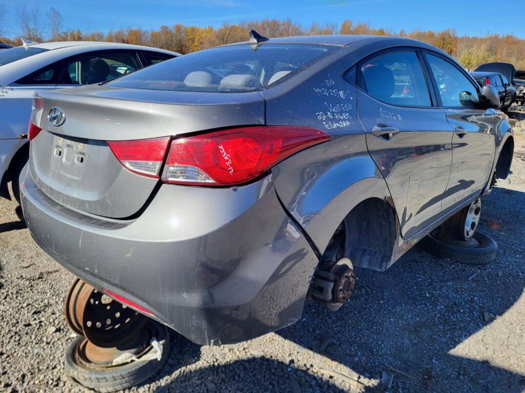 HYUNDAI ELANTRA 2012
