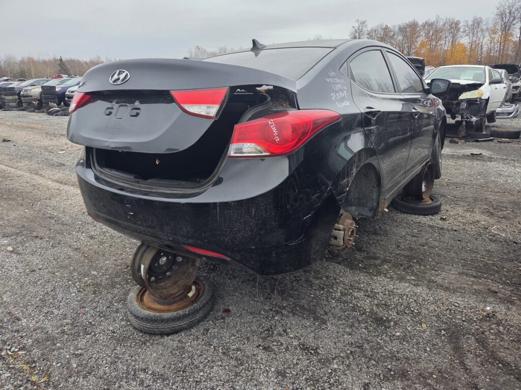 HYUNDAI ELANTRA 2012