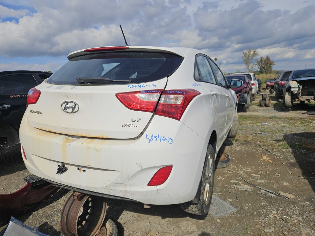 HYUNDAI ELANTRA 2013