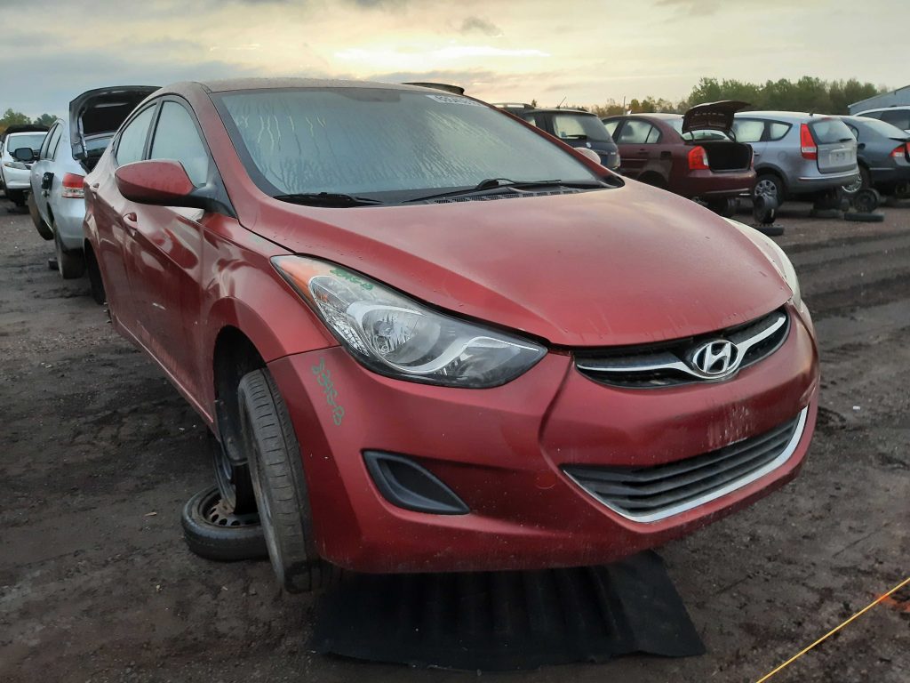 HYUNDAI ELANTRA 2013