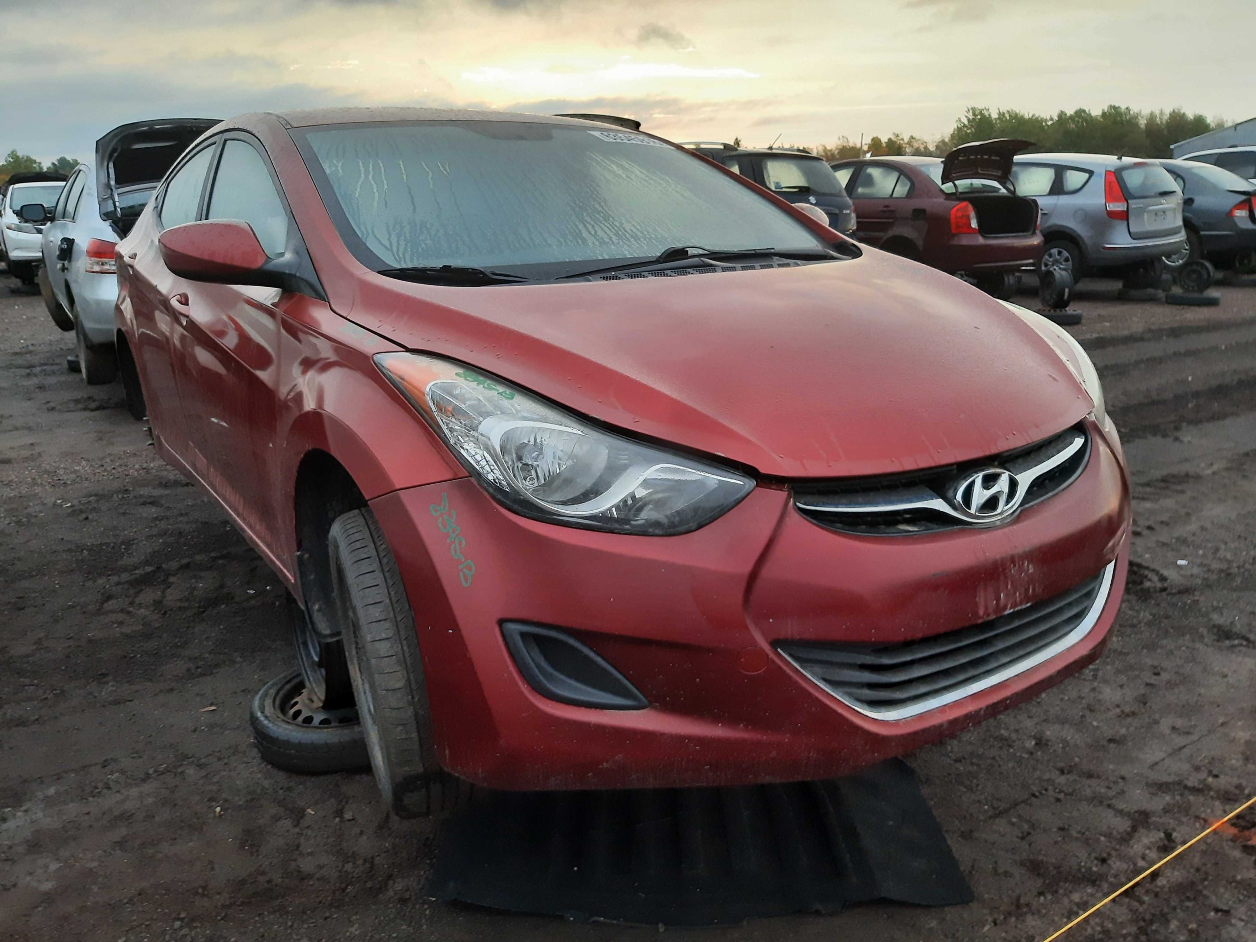 HYUNDAI ELANTRA 2013