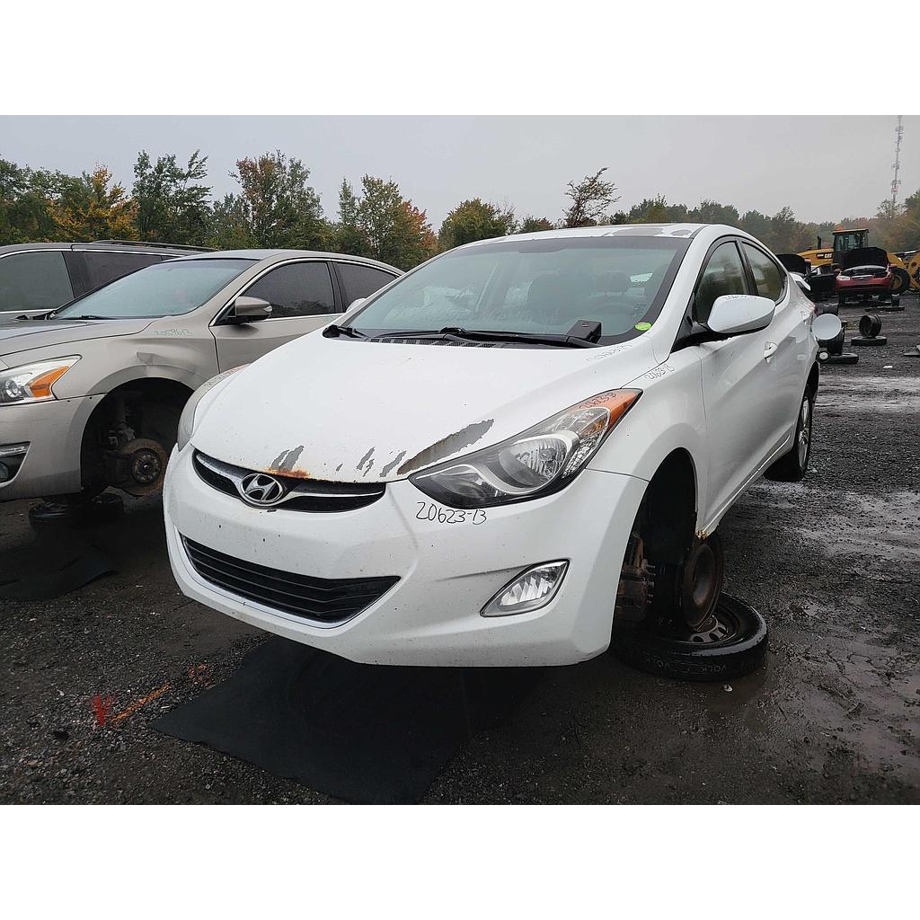 HYUNDAI ELANTRA 2013