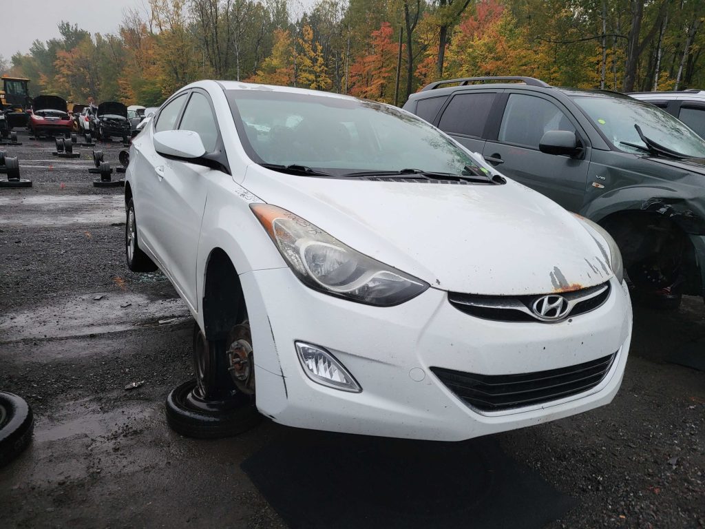 HYUNDAI ELANTRA 2013
