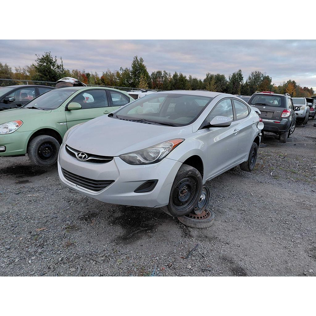 HYUNDAI ELANTRA 2013