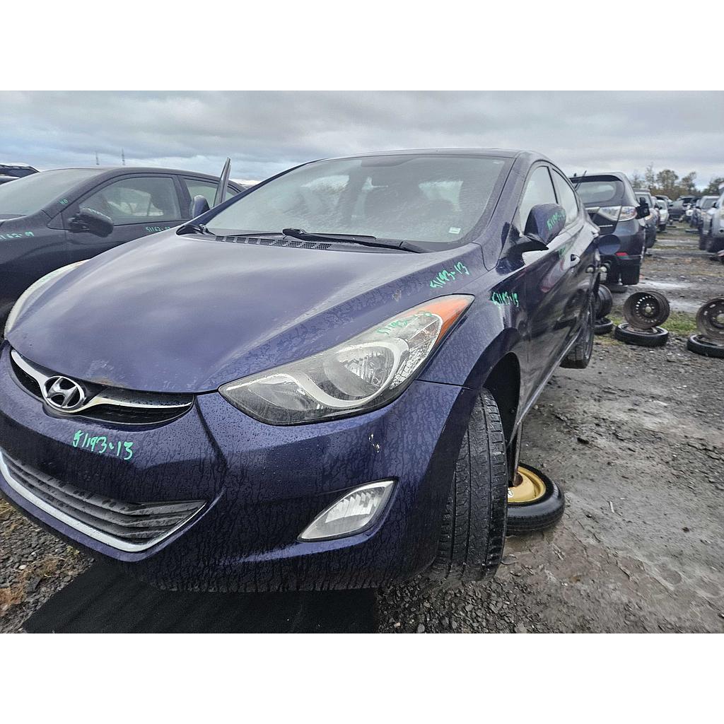 HYUNDAI ELANTRA 2013