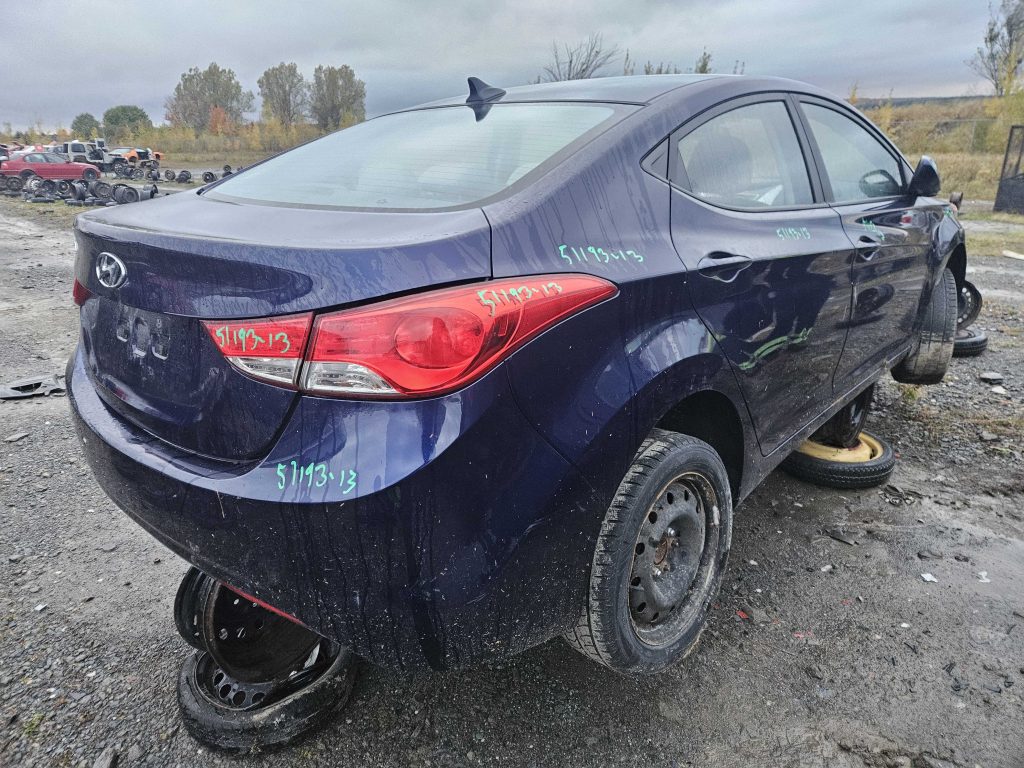 HYUNDAI ELANTRA 2013