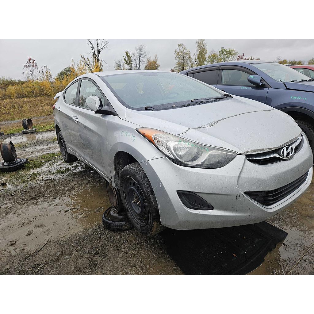 HYUNDAI ELANTRA 2013