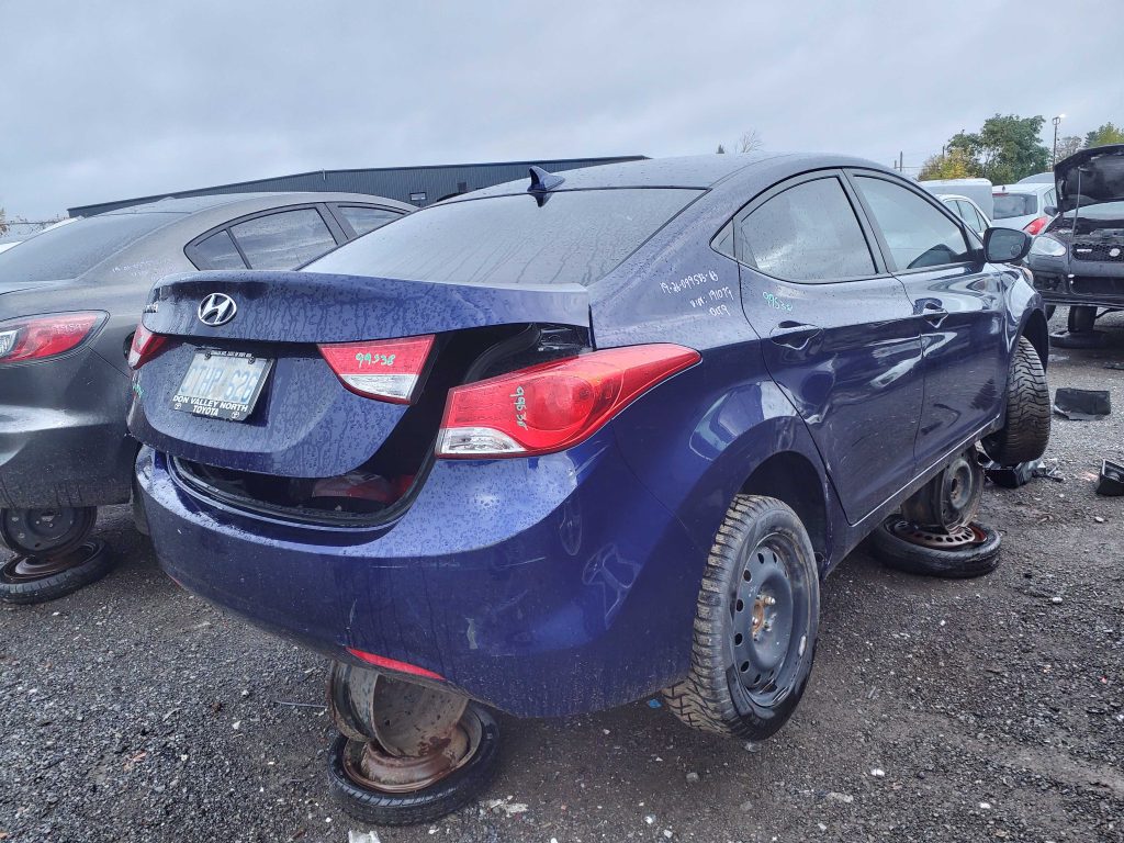 HYUNDAI ELANTRA 2013