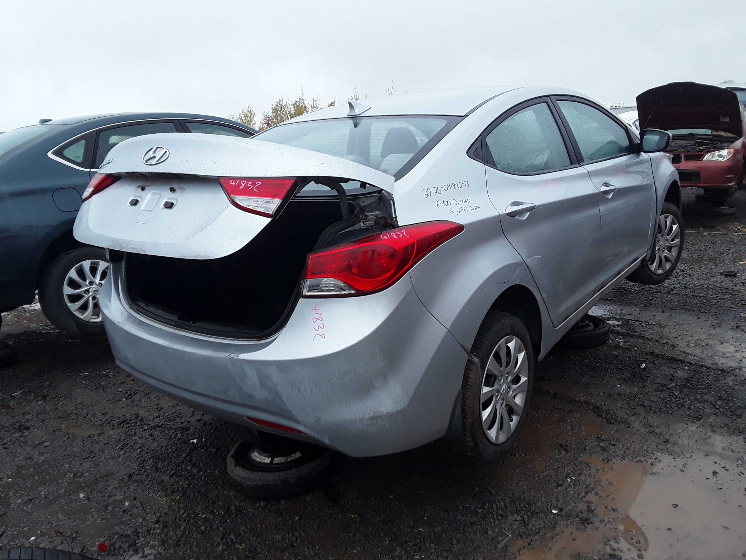 HYUNDAI ELANTRA 2013