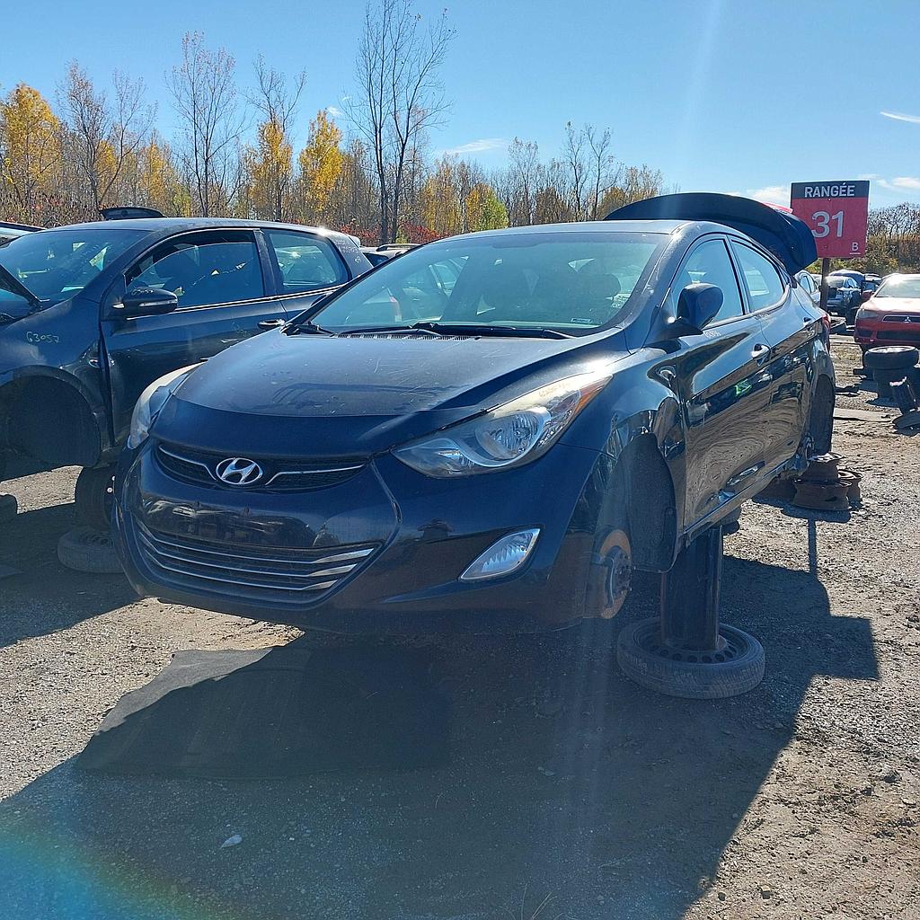 HYUNDAI ELANTRA 2013