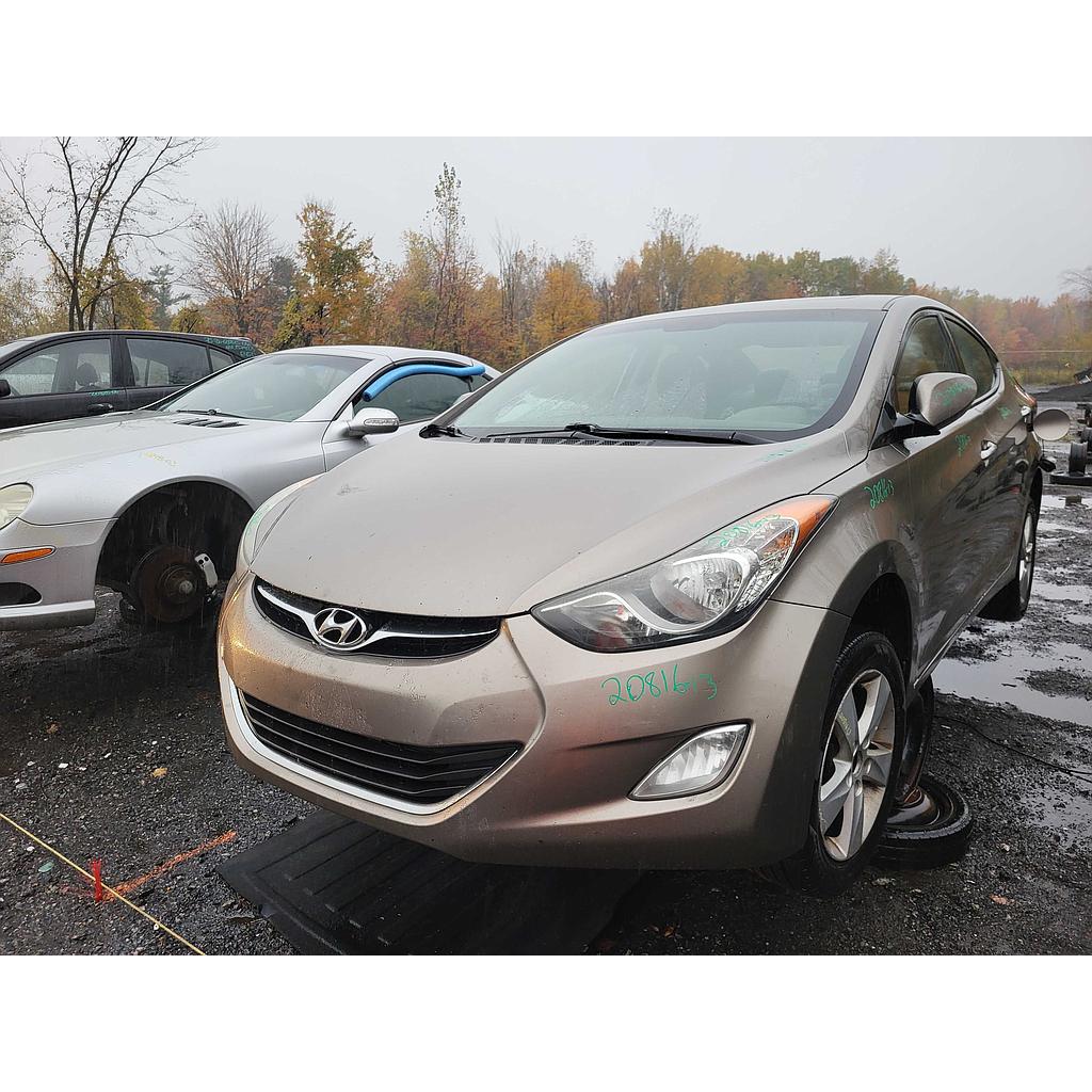 HYUNDAI ELANTRA 2013